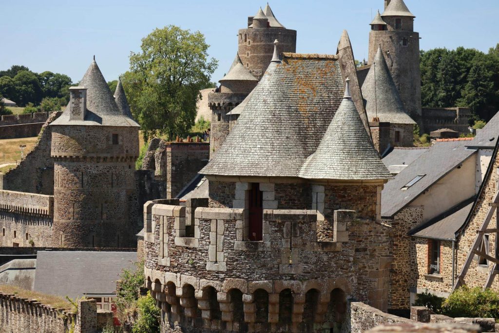 Le château de Fougères, l'un des endroits les plus mystérieux de Bretagne